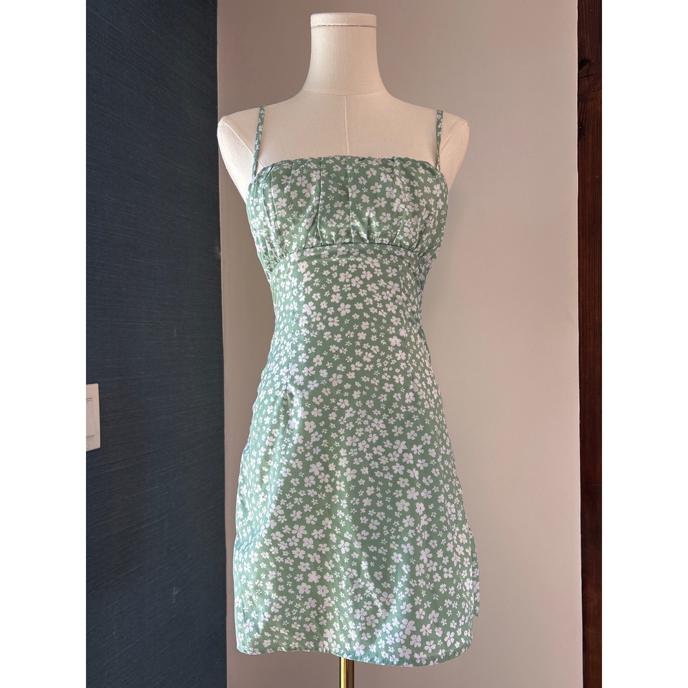 Princess Polly Cottagecore Coquette Girl Green White Floral Smocked Mini Dress